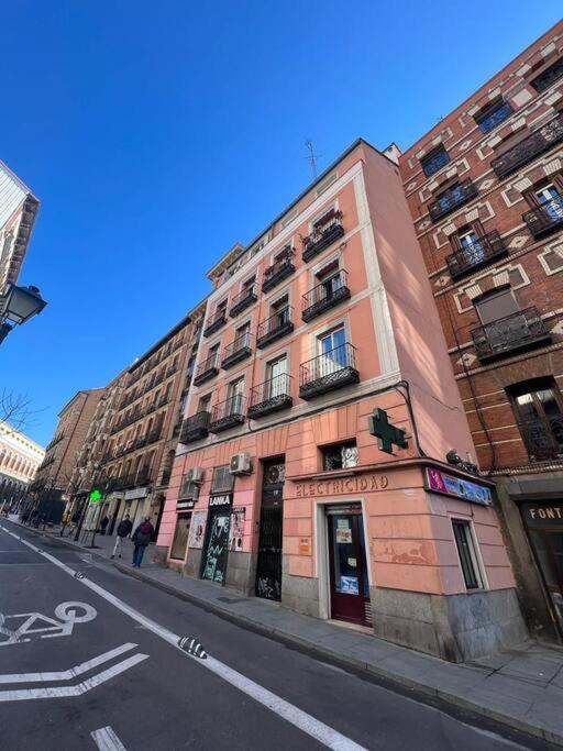 Punta Me Beautiful Apartment In Plaza Espana Madrid Esterno foto